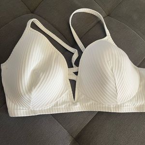Underwire bikini top